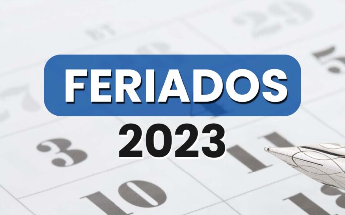 O calendário de 2023 apresenta 12 feriados, dos quais 9 possibilitam ...