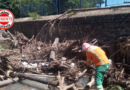 Comurg retira mais de seis toneladas de entulho dos córregos Taquaral e do Fundo após fortes chuvas em Goiânia