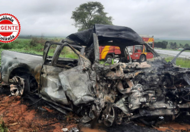 Colisão fatal entre caminhonete e caminhão na BR-364 deixa dois mortos e acende alerta sobre aquaplanagem