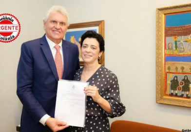 Caiado nomeia Laura Bueno para vaga de desembargadora no Tribunal de Justiça de Goiás