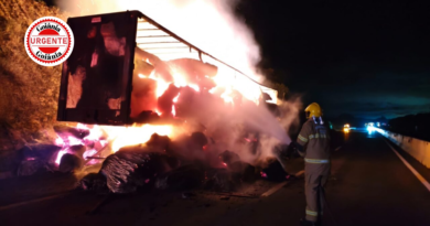 Incêndio destrói carga de algodão em carreta na BR-050 e mobiliza forças de emergência em Cumari