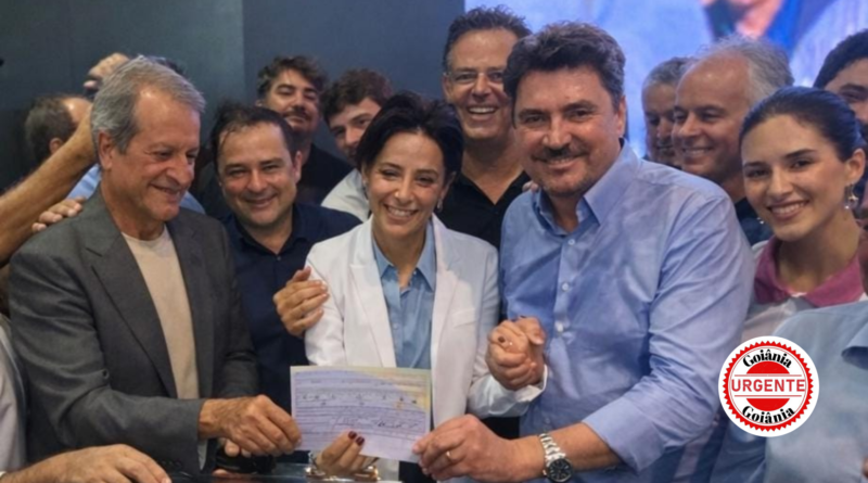 Wilder Morais oficializa Ana Paula Rezende como pré-candidata a vice em ato do Partido Liberal, em Goiânia