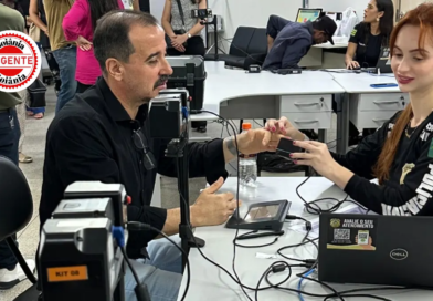 Goiânia moderniza identificação de auditores fiscais com carteira funcional de alta segurança