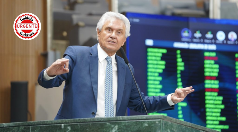 Caiado encaminha à Assembleia projeto com reajuste para professores e revisão salarial de servidores do Executivo