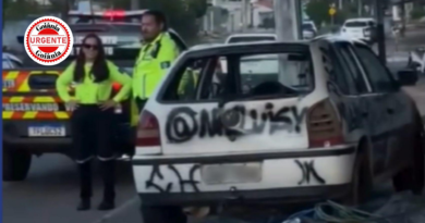 Carro irregular com “teto solar” improvisado e histórico de infrações é apreendido após denúncias em Senador Canedo
