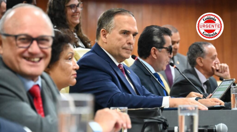 Mabel apresenta contas com arrecadação superior a R$ 10 bilhões e expansão expressiva dos investimentos, em Goiânia