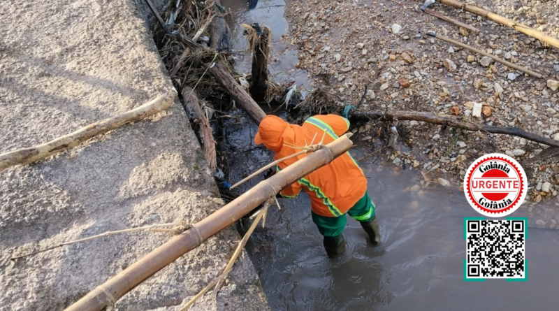Força-tarefa retira mais de 25 toneladas de lixo do Córrego Taquaral e expõe impacto do descarte irregular, em Goiânia
