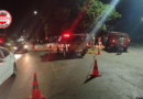 Motorista morre após carro atingir árvore e deixar três feridos na Vila Mutirão, em Goiânia