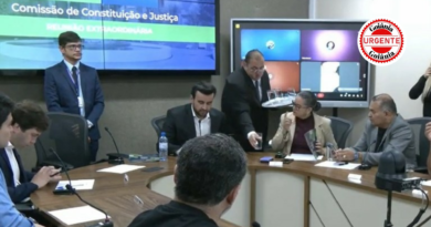 CCJ aprova reajuste salarial para professores da rede municipal de Goiânia e debate sobre retroativo ganha força na Câmara