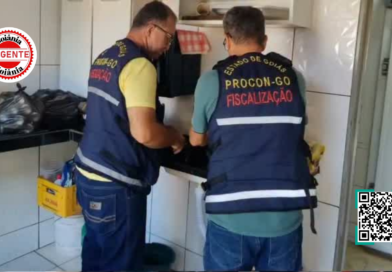 Procon encontra cerveja vencida à venda e apreende quase 450 latas em distribuidora de Jandaia