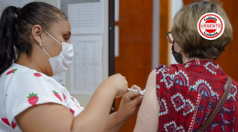Goiânia se aproxima de 500 casos de síndrome respiratória grave e baixa vacinação preocupa autoridades