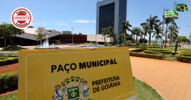 Prefeitura corre para evitar greve e envia reajuste de 5,4% para servidores da Educação, em Goiânia