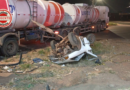 Motorista morre após carro ser esmagado entre caminhão-tanque e poste em Aparecida de Goiânia