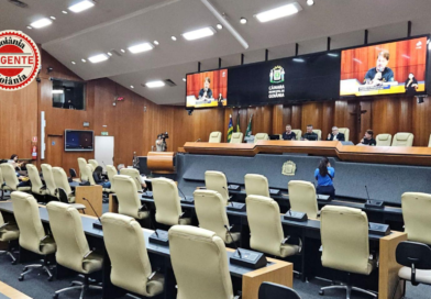 LDO de 2027 avança na Câmara de Goiânia, mas debate sobre limite para remanejamento de recursos domina audiência pública