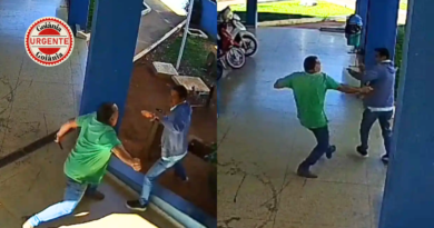 Vereador é flagrado agredindo secretário dentro da Prefeitura de Cromínia após discussão sobre demarcação de lotes