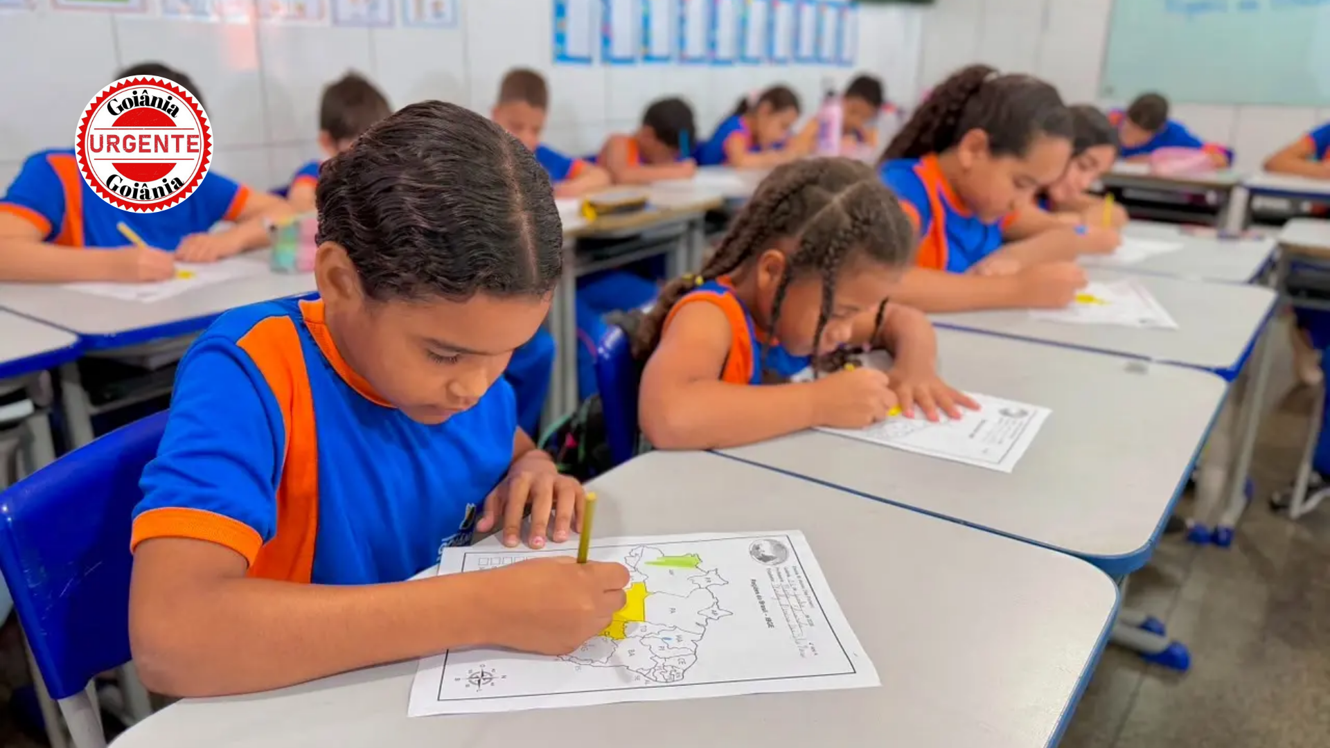 Justiça determina mínimo de 70% dos servidores administrativos nas escolas de Goiânia durante paralisação