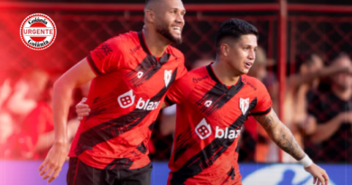 Atlético-GO goleia Criciúma e entra no G6 da Série B