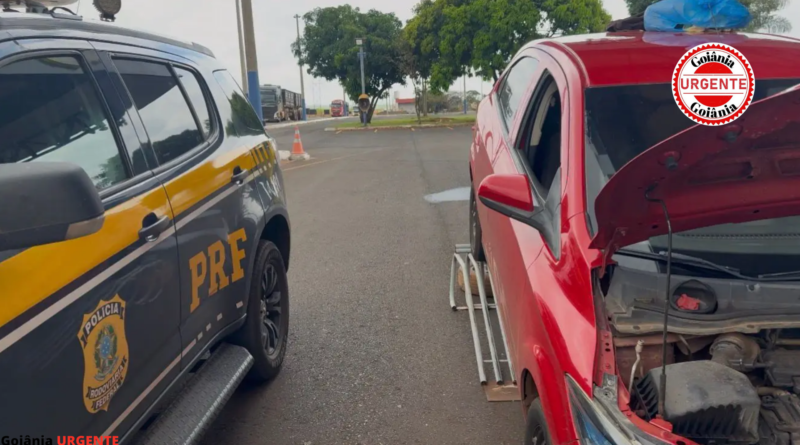PRF recupera em Goiás carro roubado em Recife há mais de um ano