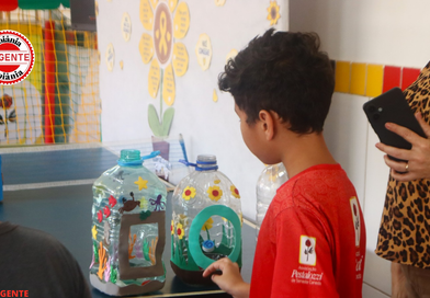 AMMA leva educação ambiental e reciclagem à Associação Pestalozzi de Senador Canedo
