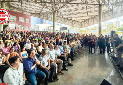 Mabel retoma gratificação por desempenho para servidores de Goiânia