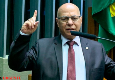 Professor Alcides responde a Felipe Cecílio e nega acusações durante disputa no PSDB
